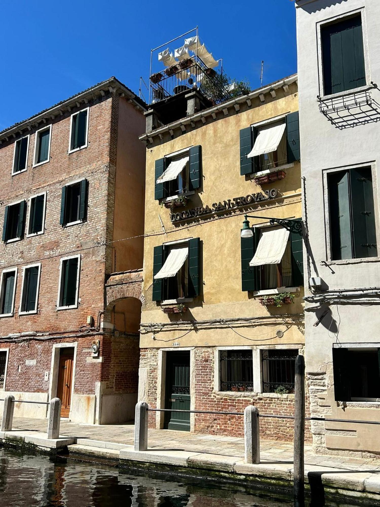 Ca' San Trovaso - 6 Rooms Venice Luaran gambar